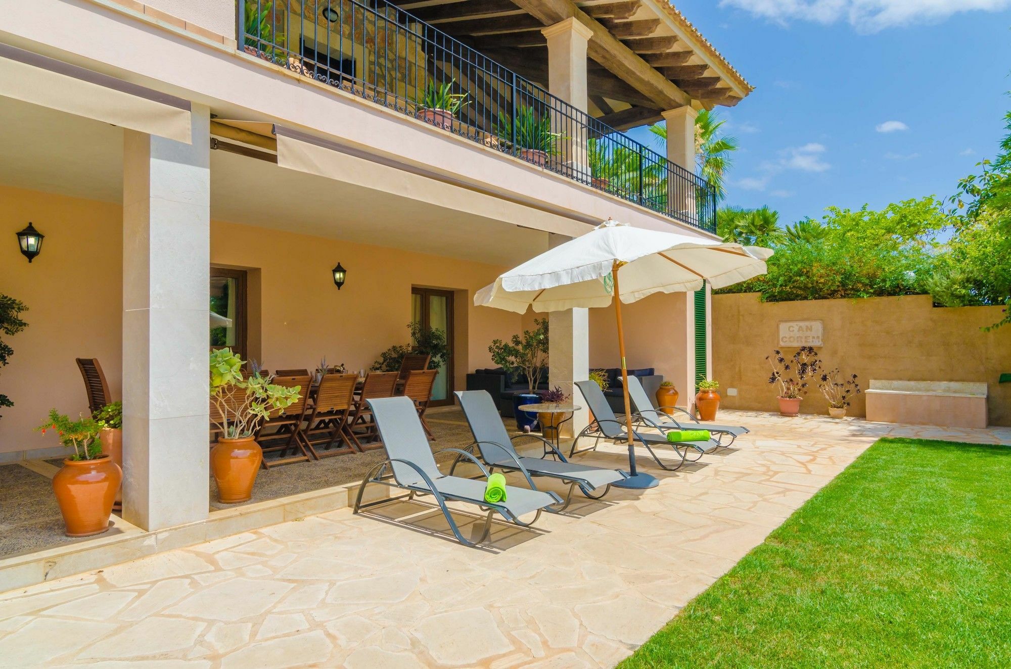 Corem Villa